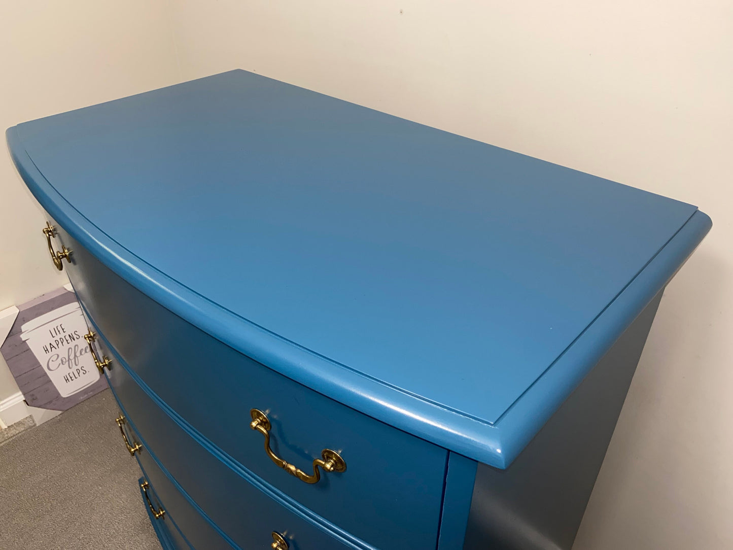 Vintage Green Dresser: Timeless Elegance and Charm 8