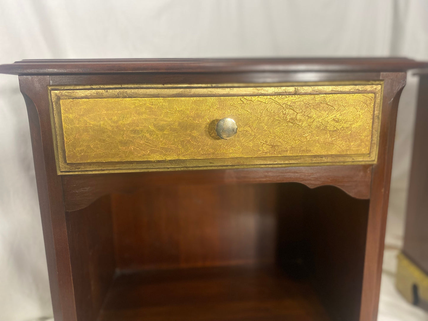Exquisite Pair of Vintage Mahogany Nightstands Gold Accents 8