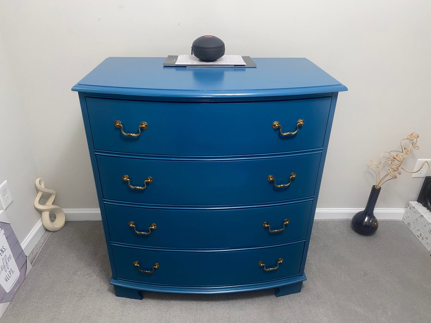 Vintage Green Dresser: Timeless Elegance and Charm