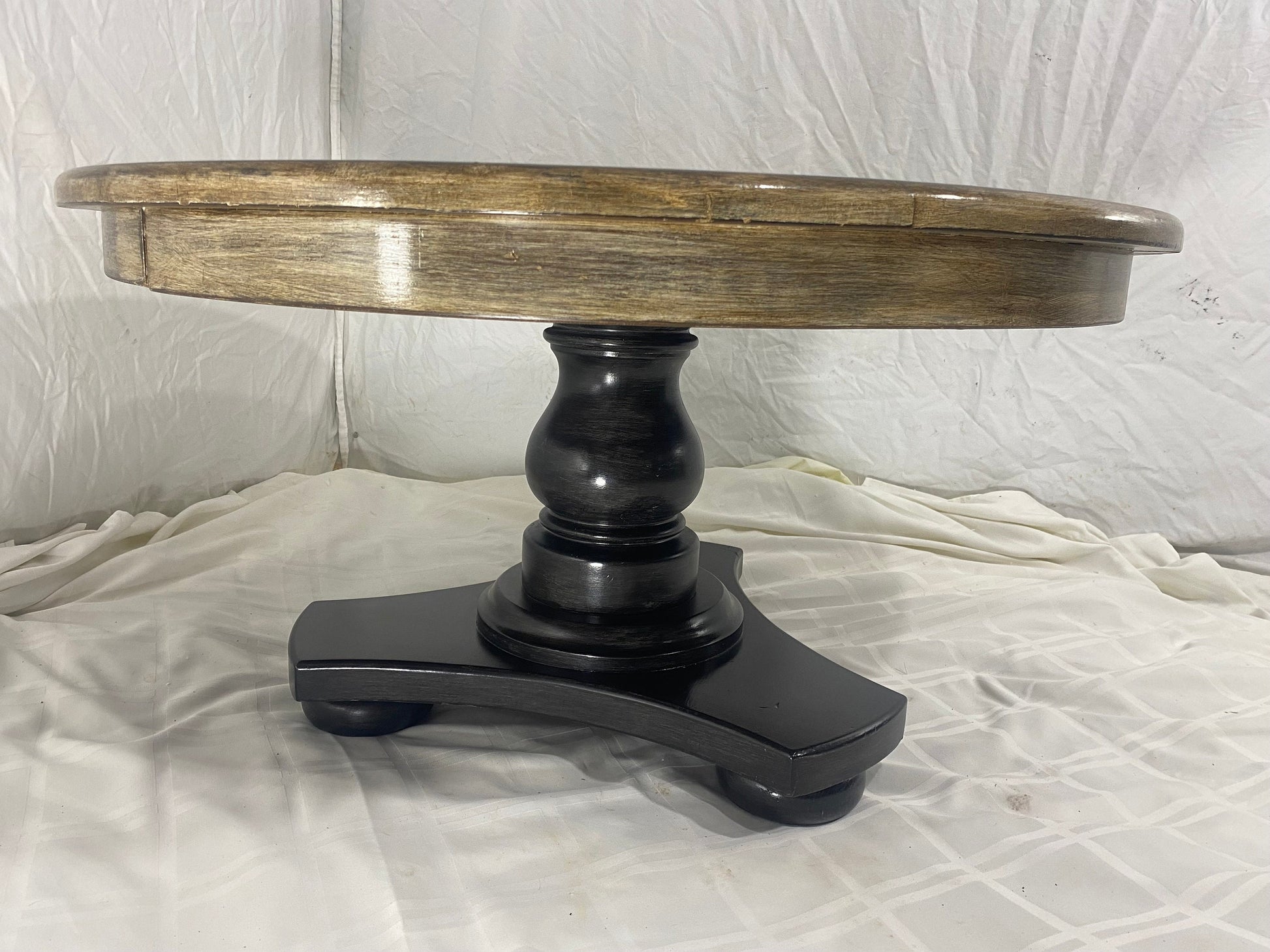 Wooden Round Pedestal Table 11