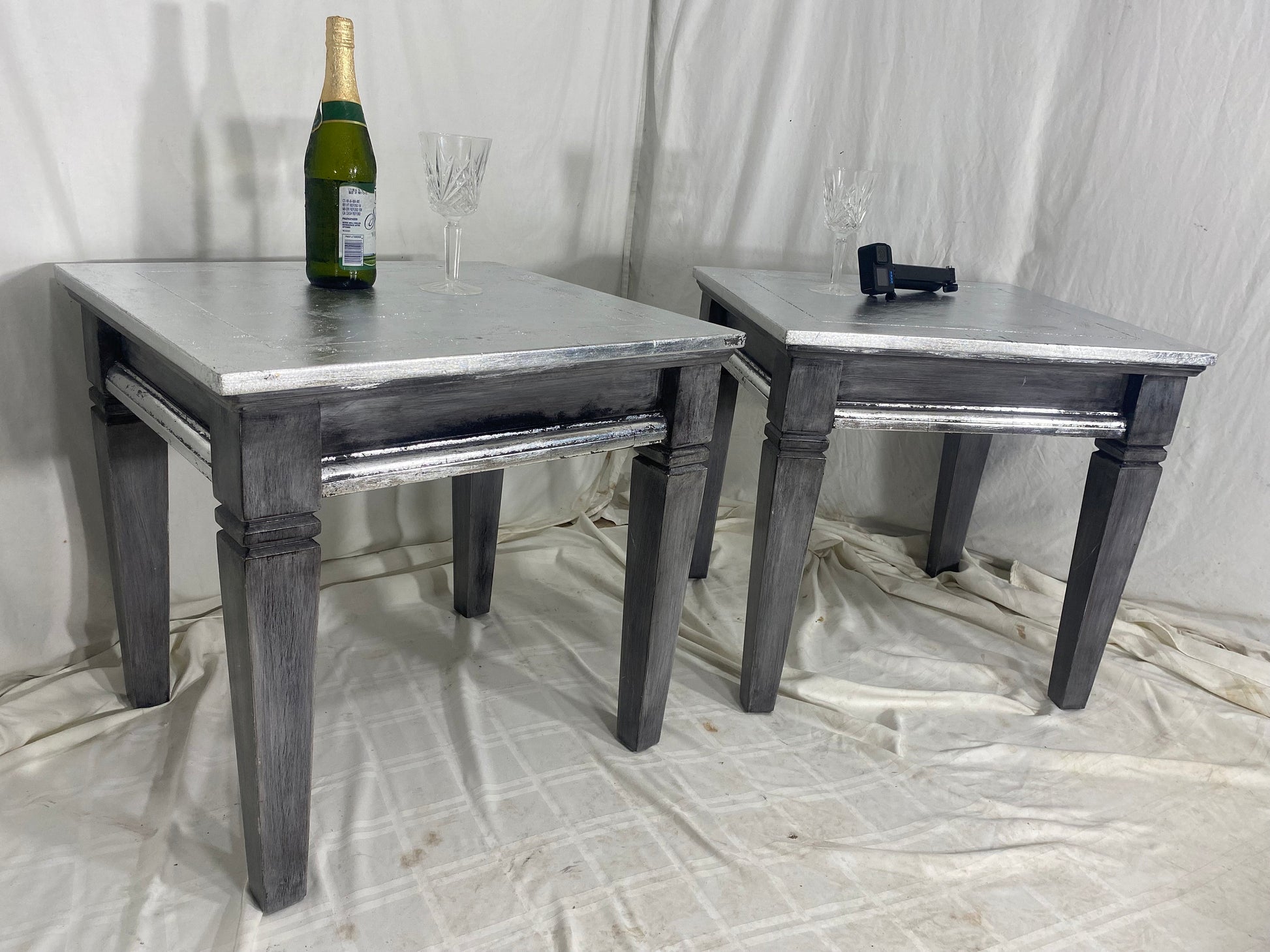 Luxurious Pair of Silver Leaf Side Tables Vintage Furniture 7