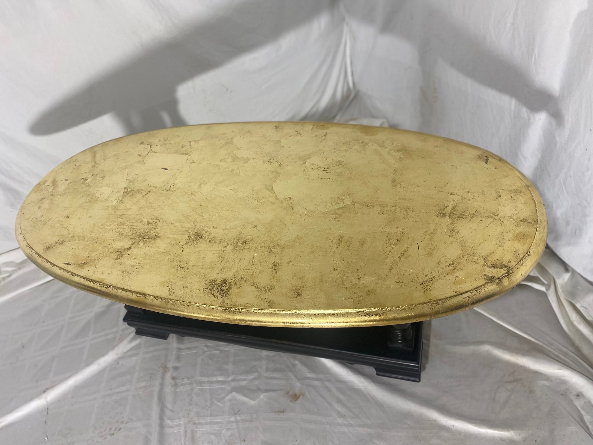 Luxurious Gold Leaf Coffee Table - Vintage Furniture 5