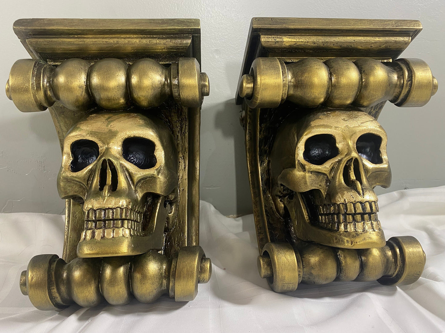 Wooden Sculpture Skull 5